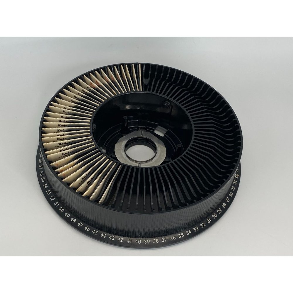 Vintage 1970's Wedding 35mm Slides Lot of 30 With 1 Kodak Carousel